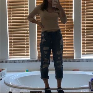 Ripped vintage wash/stretch jeans